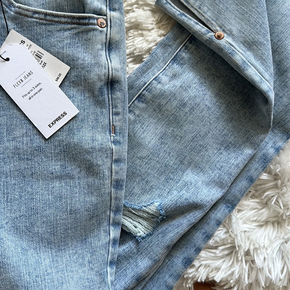 Jeans - Picture 5 of 9